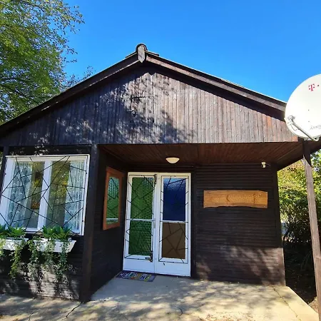 Het Hongaarse Vissershuisje Dunaszekcso Exterior photo
